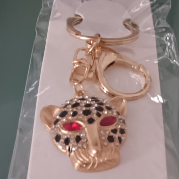 MINT Cheetah Gold Black Enamel Red & Clear Crystals Purse Charm Key Chain**NEW! - Picture 2 of 8